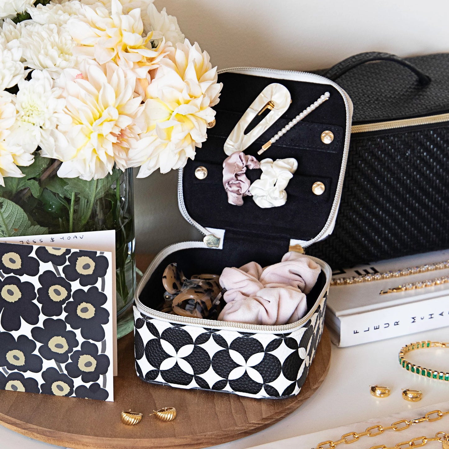 Tonic Jewellery Cube - Iconic - Isabel Harris